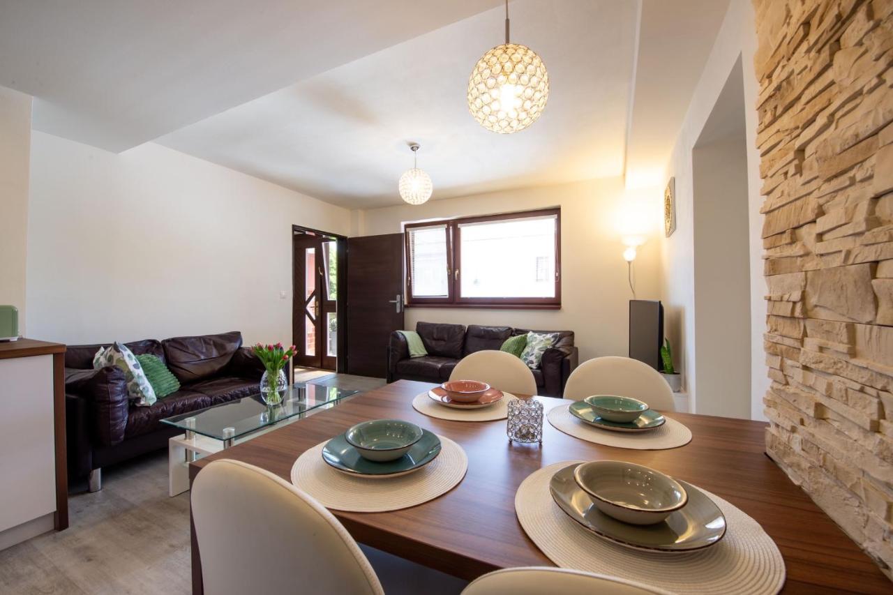 Apartman Mandala Banská Bystrica Extérieur photo